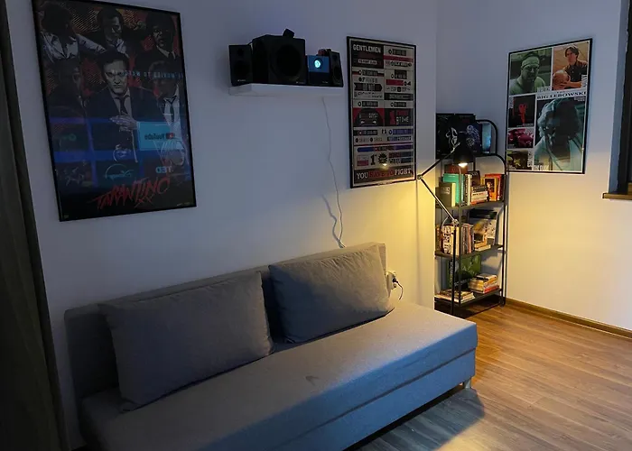 Lejlighed Cinema House At Center *