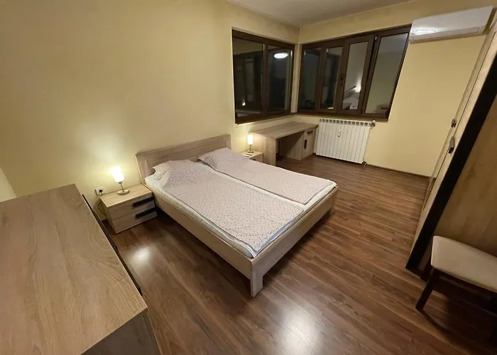 Lejlighed Cinema House At Center *